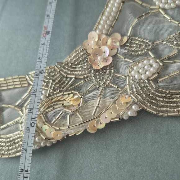Elegant Gold and Cream Floral Necklace - Picture 8 of 8